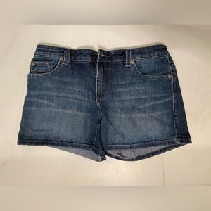 Nine West jeans shorts size 8/29.